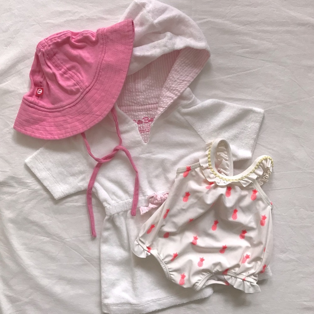 Ruffle Butts swim cover-up/wearable towel